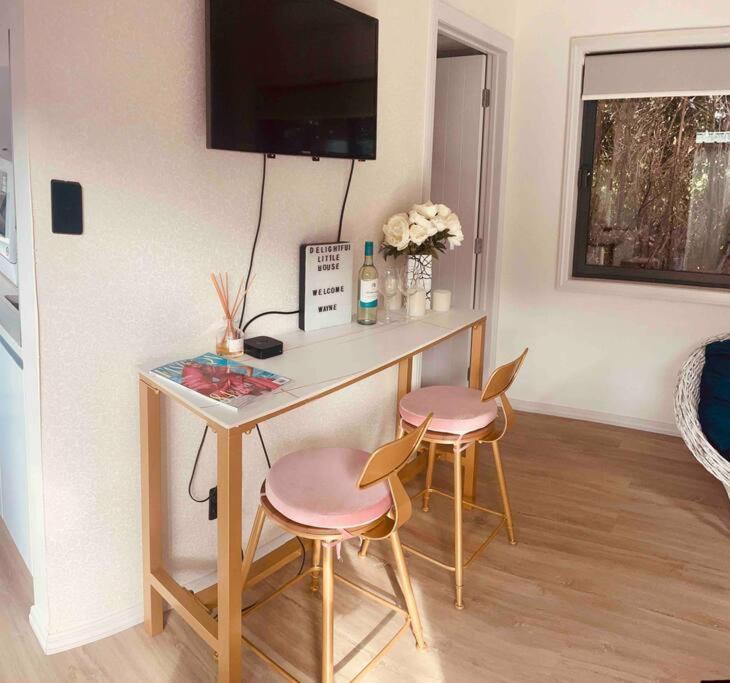 Delightful Little House & Chateau Charme Suite Auckland Eksteriør bilde
